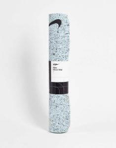 Nike Move Yoga Mat 4MM in mint