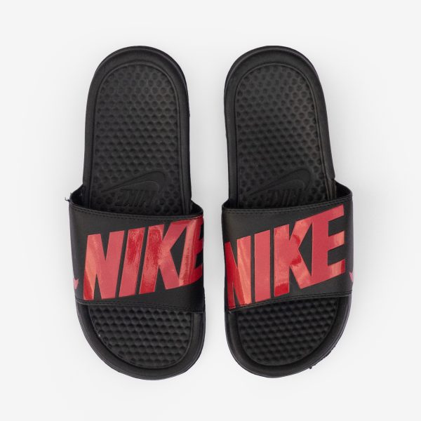 Nike Victori One Slides